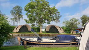 Glamping at the water, close to Amsterdam